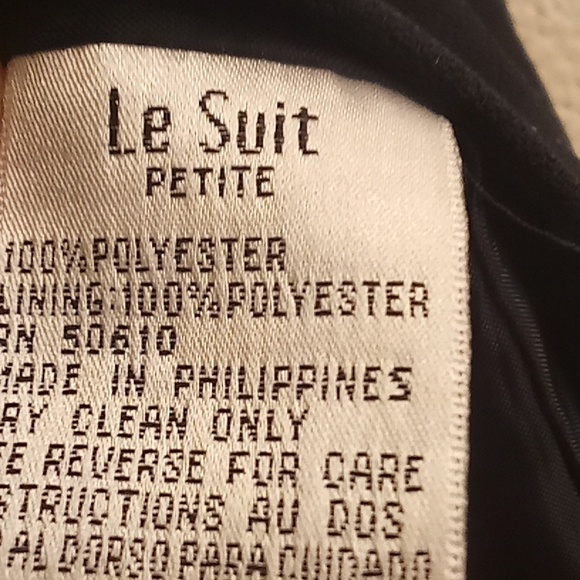 Le Suit Petite Office Career Work Minimalist Travel Size 6 Black Stripes Color H - Picture 10 of 10